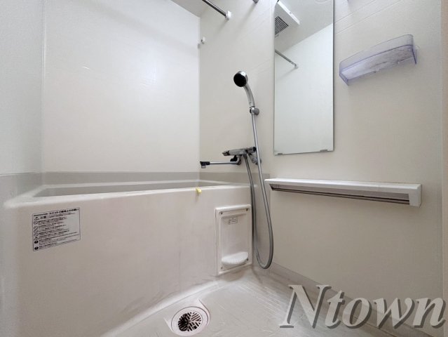 バス・シャワールーム　日々の疲れを癒すお風呂付です