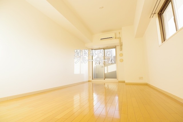 その他部屋・スペース　お部屋とても明るいです！