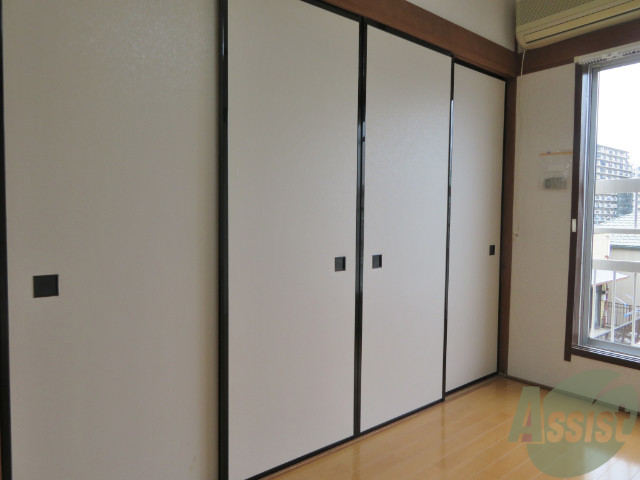 収納　収納もちゃんとありますよ。たくさん収納しましょう。