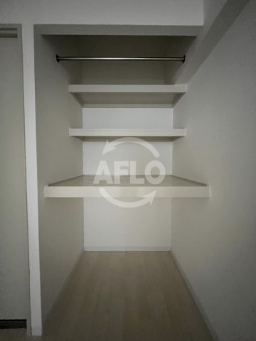 収納　クルーム新大阪2番館　クローゼット