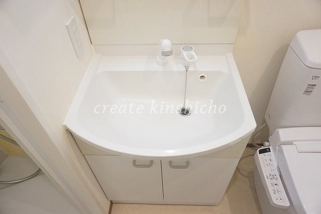 洗面設備　独立洗面台