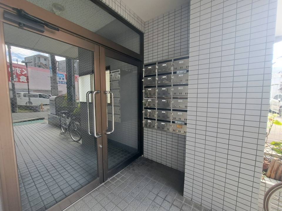 ロビー　メールBOX