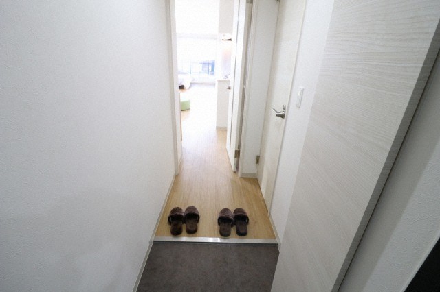 玄関　広々とした玄関です。