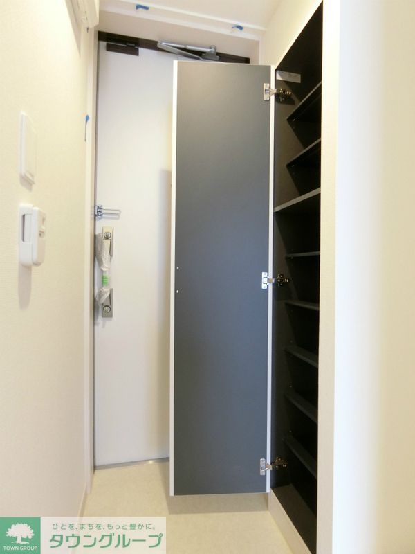 玄関　シューズボックス