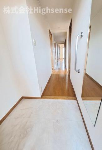 玄関　明るい玄関です