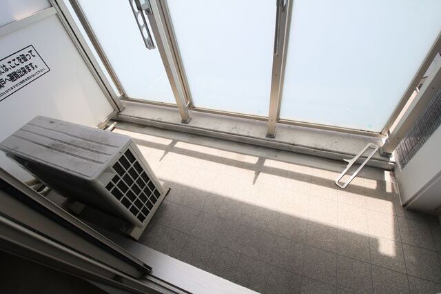 バルコニー　※別室の参考写真の為、現況優先です。