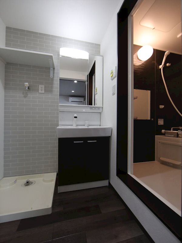 洗面設備　脱衣所　シャンプードレッサー