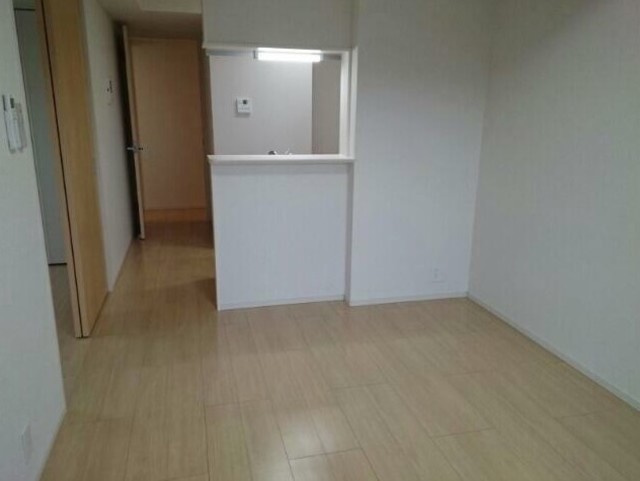 居室・リビング　きれいなお部屋です