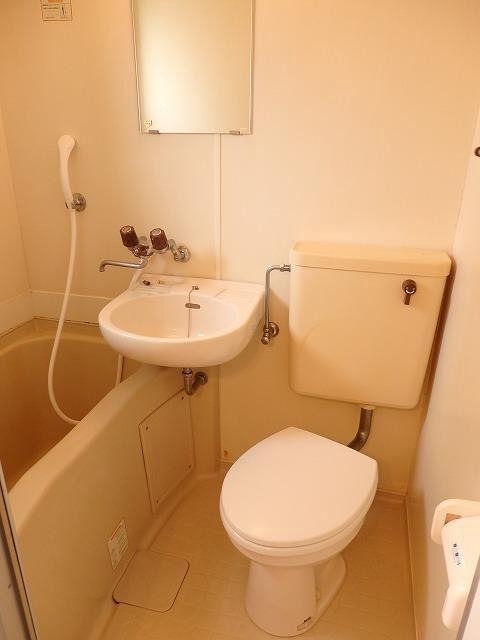 バス・シャワールーム