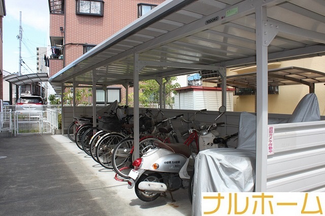 地下鉄谷町線 出戸駅 徒歩5分 2階建 築18年の外観写真