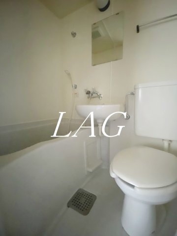 バス・シャワールーム　お風呂です。