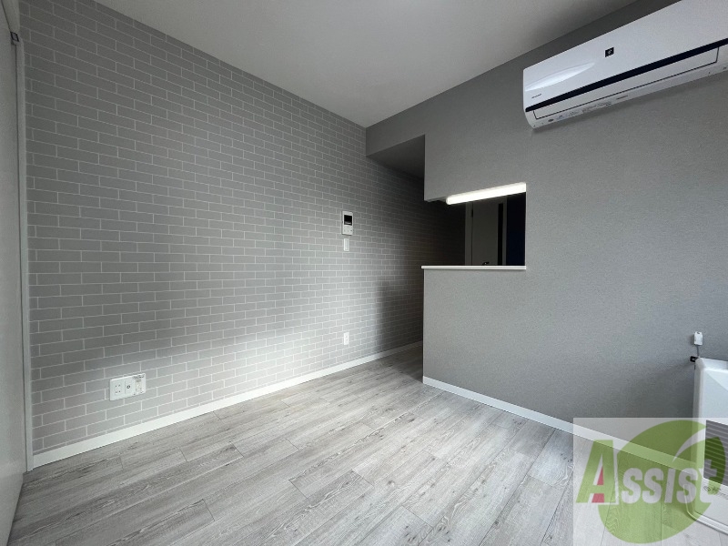 居室・リビング　広くてキレイなお部屋が広がっていて、充実した生活が送れそう。