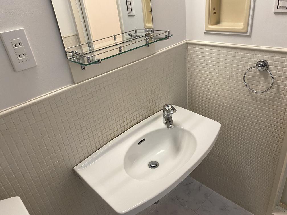 洗面設備　■室内参考写真