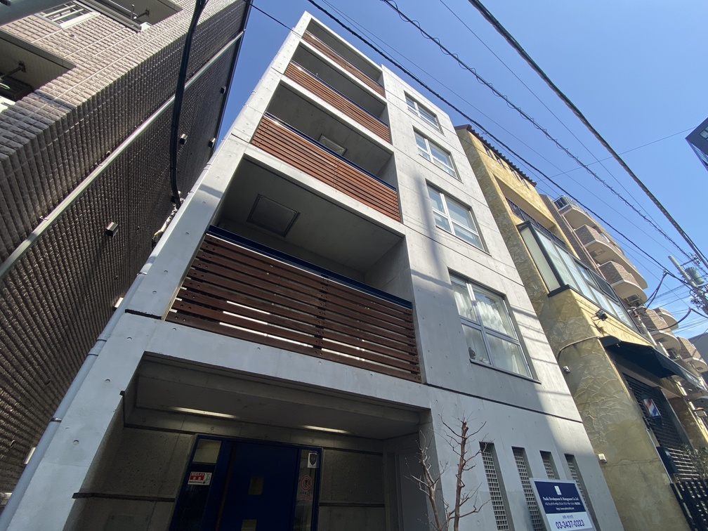 建物外観　■外観写真