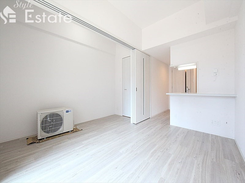 居室・リビング　内装