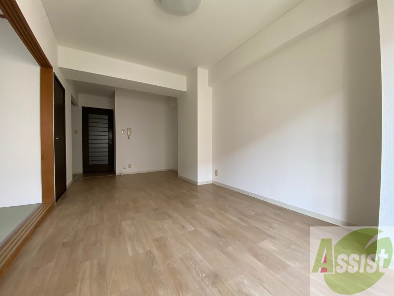 居室・リビング　広くてキレイなＬＤＫが広がっていて、充実した生活が送れそう。