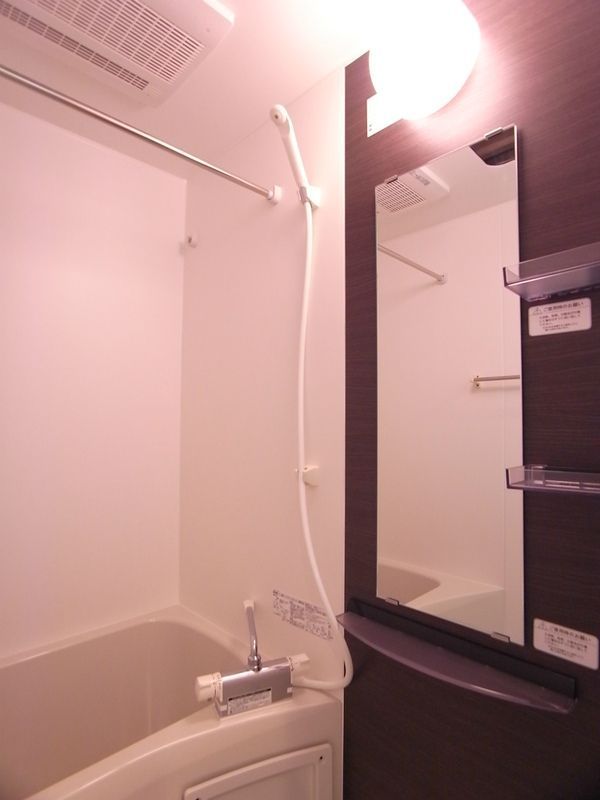 バス・シャワールーム　☆リラックスできるお風呂☆