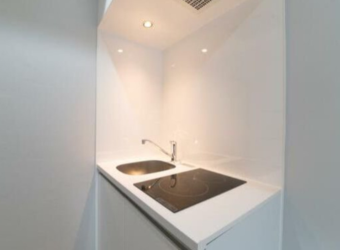 キッチン　別部屋の写真を使用しております。