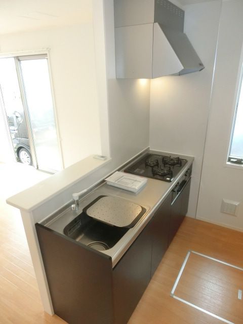 キッチン　システムキッチンでお料理はかどりますね