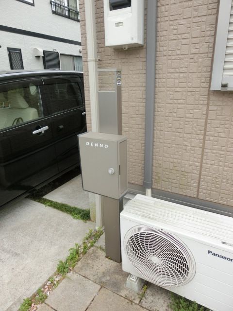 エントランス　郵便物はこちらへ