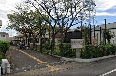 役所　足立区 西伊興住区センター（役所）まで598m