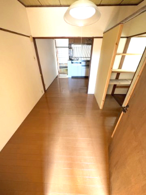 居室・リビング　※原状回復工事前のお写真です