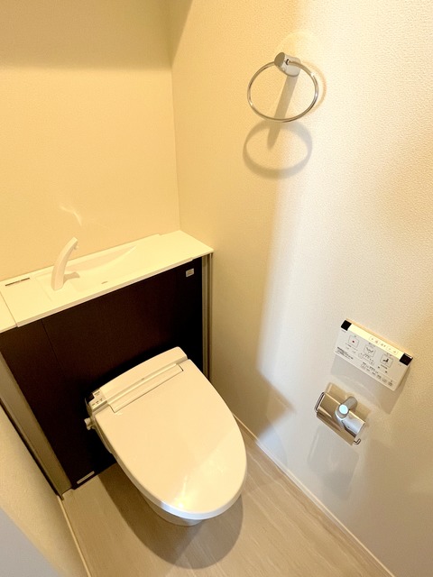 トイレ　★温水洗浄便座★