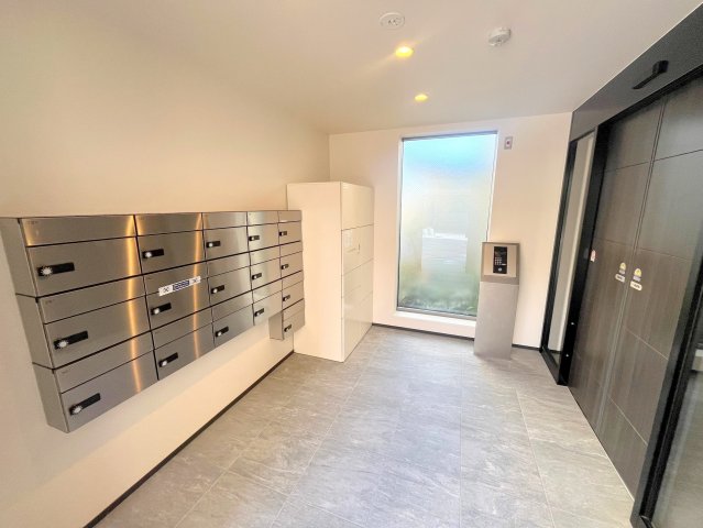 ロビー　★オートロック★宅配ボックス★