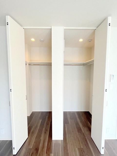 収納　★ウォークインクローゼット★