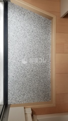 玄関　（同仕様画像）