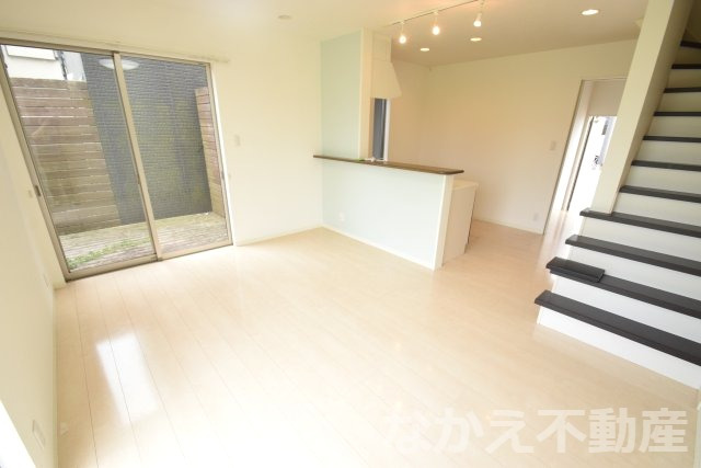 居室・リビング　使いやすい居間です