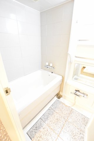 バス・シャワールーム　画像は別号室。ご参考にどうぞ