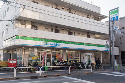 コンビニ　ファミリーマート 桜丘三丁目店（コンビニ）まで349m