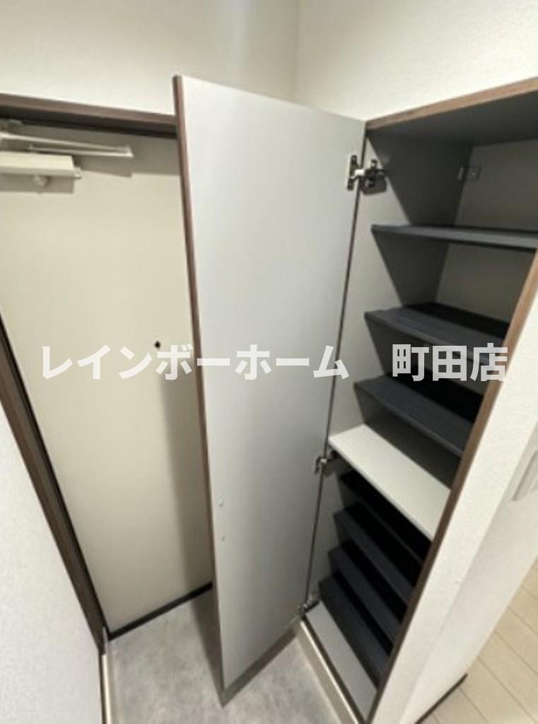 玄関　同施工会社参考写真
