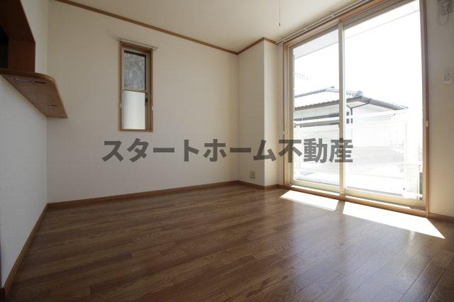 居室・リビング　使いやすい居間です