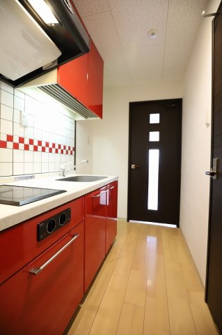 キッチン　※別部屋参考資料の為、現状を優先します。