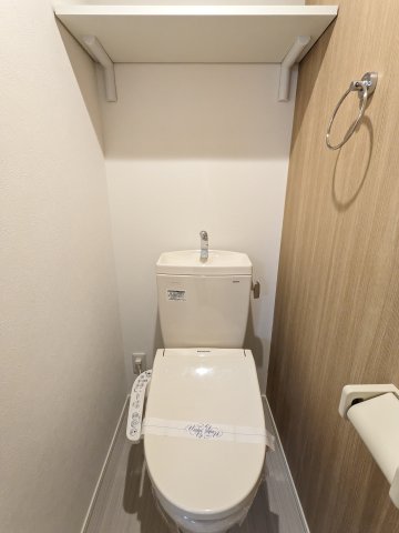 トイレ　103号室