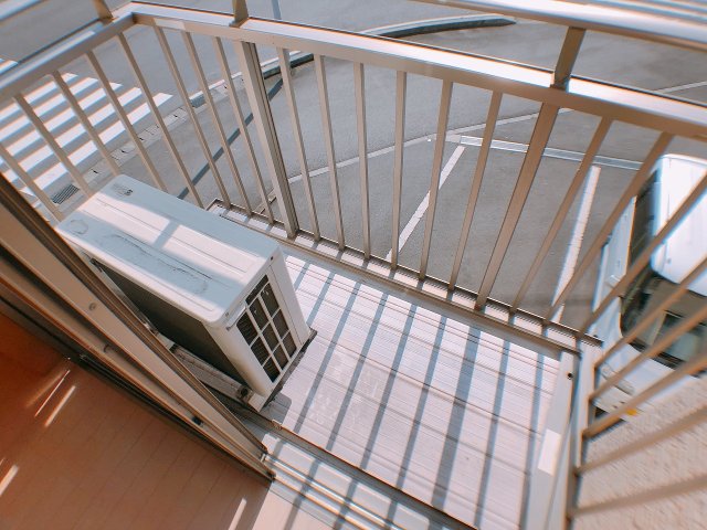 バルコニー　お洗濯にも便利なバルコニー