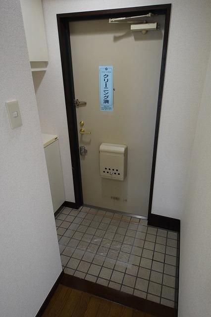 玄関　★お問い合わせはタウンハウジングまで★