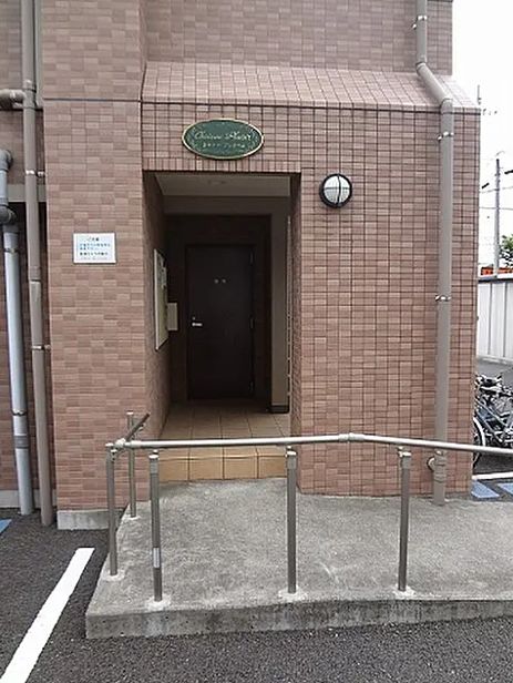 エントランス　★044-299-8985までお気軽にお電話下さい♪