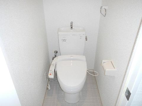 トイレ　シャワー付トイレ