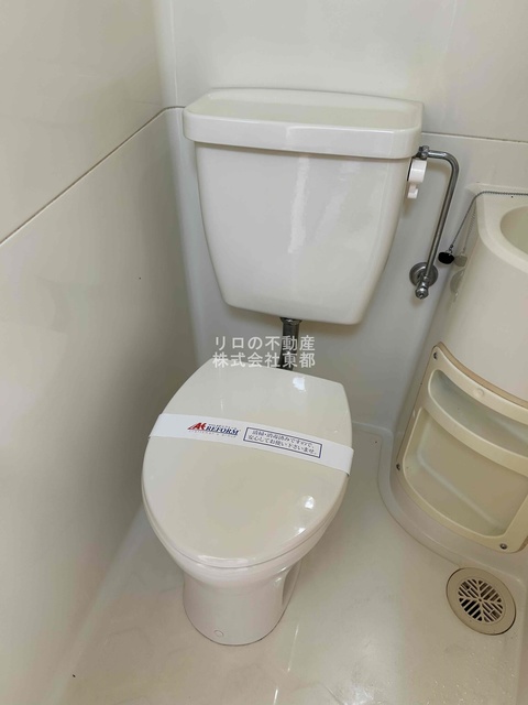 トイレ　清潔感ある洋式トイレです☆お掃除も楽々です！！