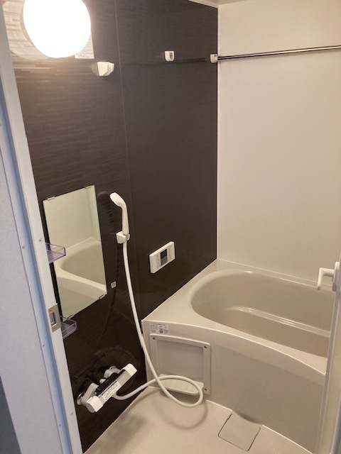 バス・シャワールーム　別部屋参考写真