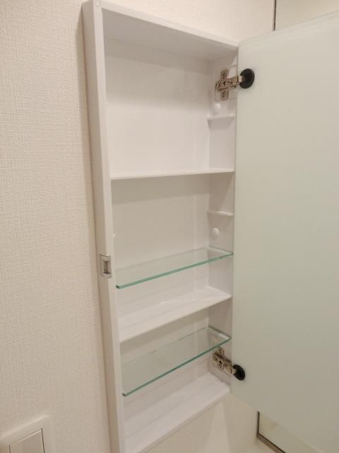 洗面設備　★洗面台の棚★
