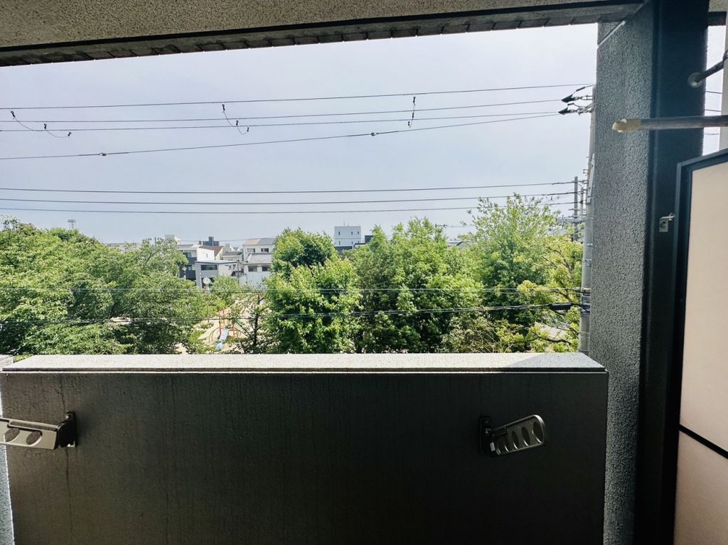 バルコニー　バルコニー