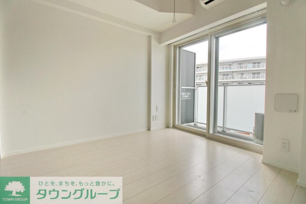 居室・リビング　同タイプ別部屋写真