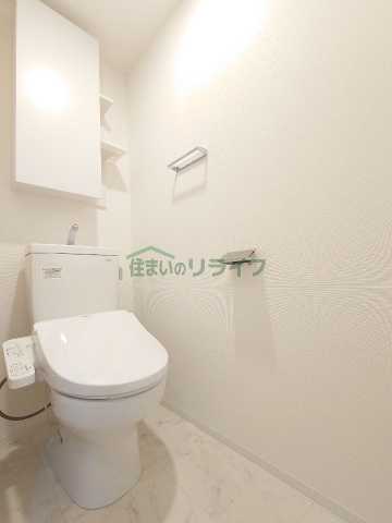 トイレ　別部屋引用
