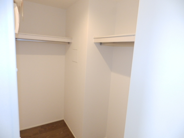 収納　建築中の為、同施工会社参考写真