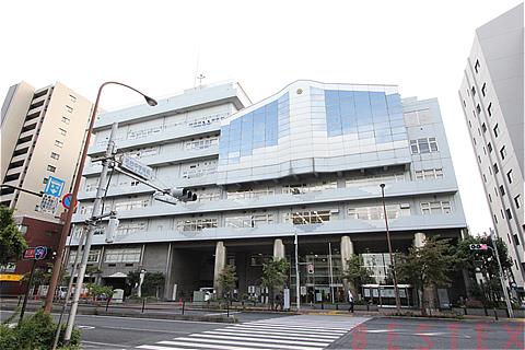 中学校　文京区立茗台中学校（中学校）まで358m
