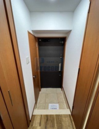 玄関　広々とした玄関部分
